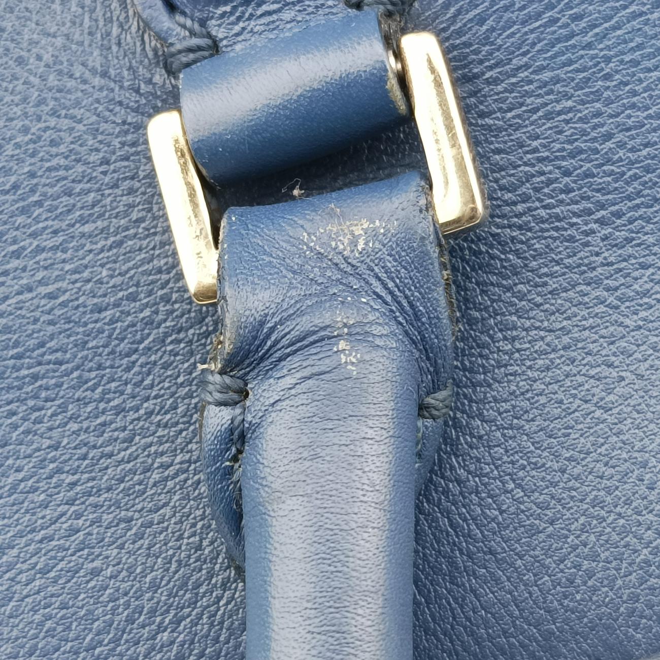 Pre-owned Valentino ROCKSTUD Blue Leather  shoulderbag | stylenewstar