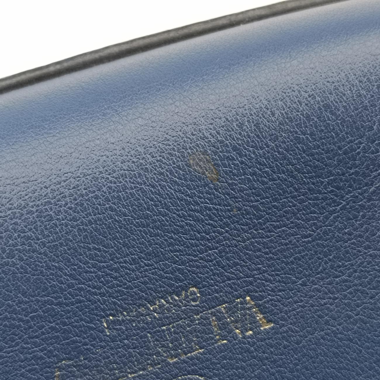 Pre-owned Valentino ROCKSTUD Blue Leather  shoulderbag | stylenewstar