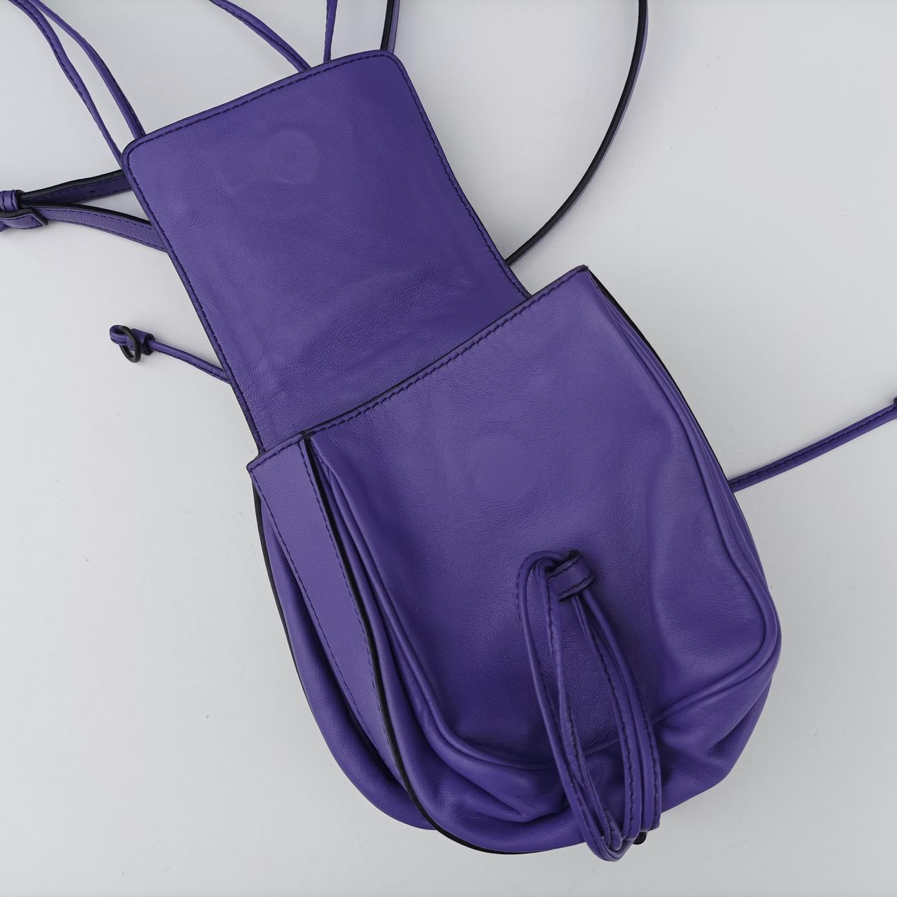 Pre-owned Bottega Veneta Clip Purple Lambskin  shoulderbag | stylenewstar