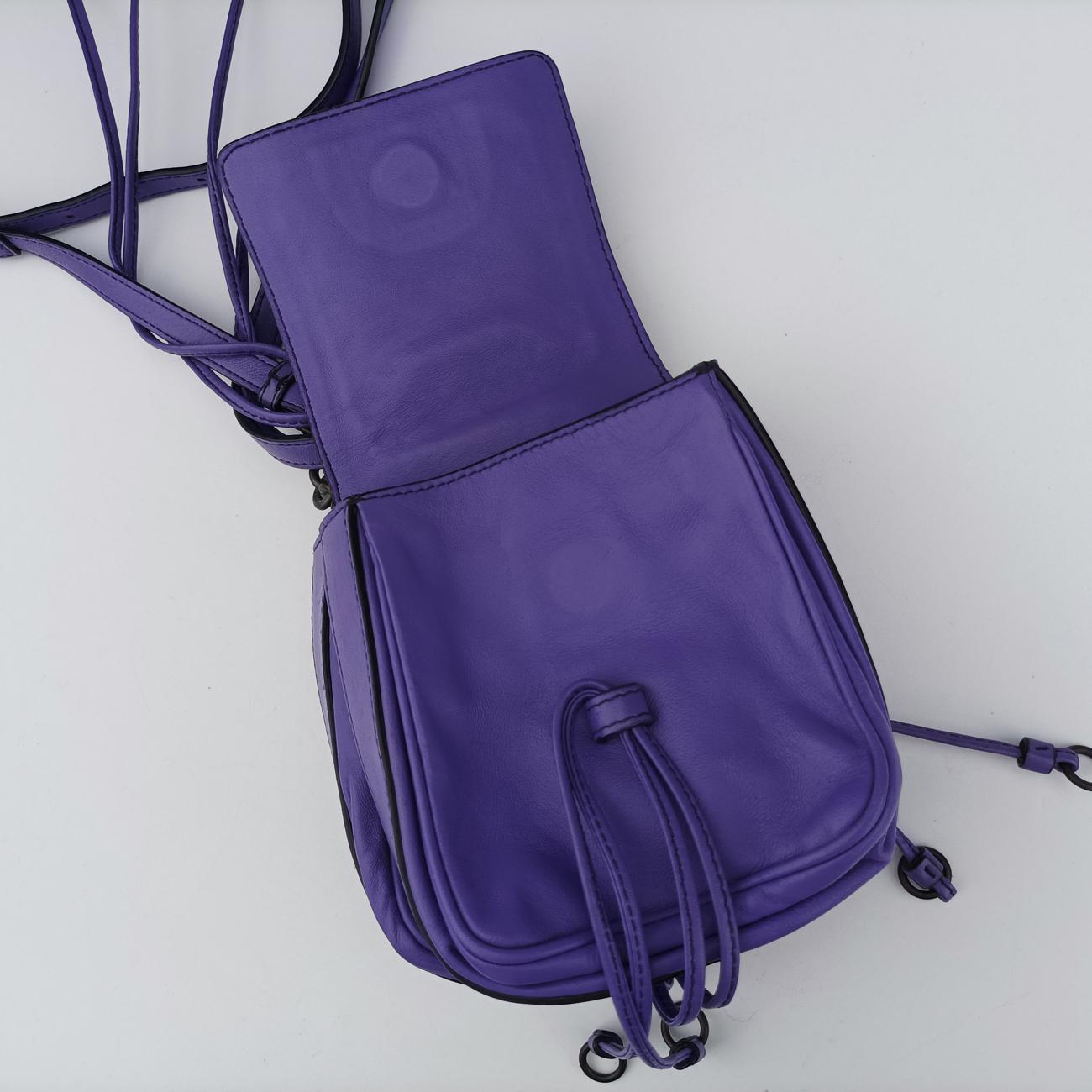 Pre-owned Bottega Veneta Clip Purple Lambskin  shoulderbag | stylenewstar