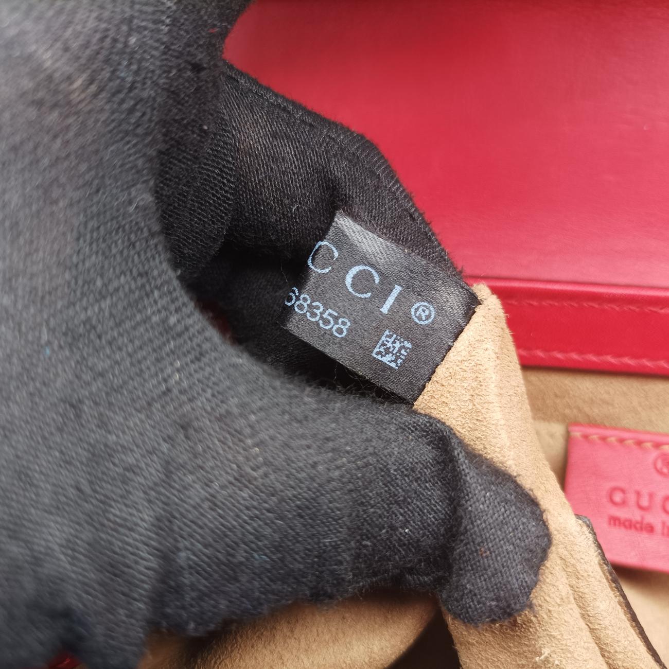 Pre-owned Gucci Padlock beige×red×pink PVC coated canvas 409487 shoulderbag | stylenewstar