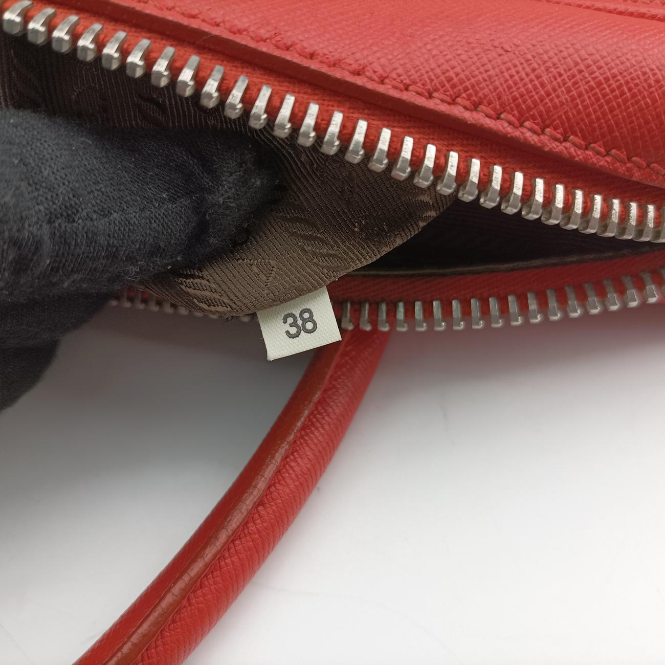 Pre-owned Prada Briefcase Business Orange SAFFIANO Leather VS0305 handbag | stylenewstar