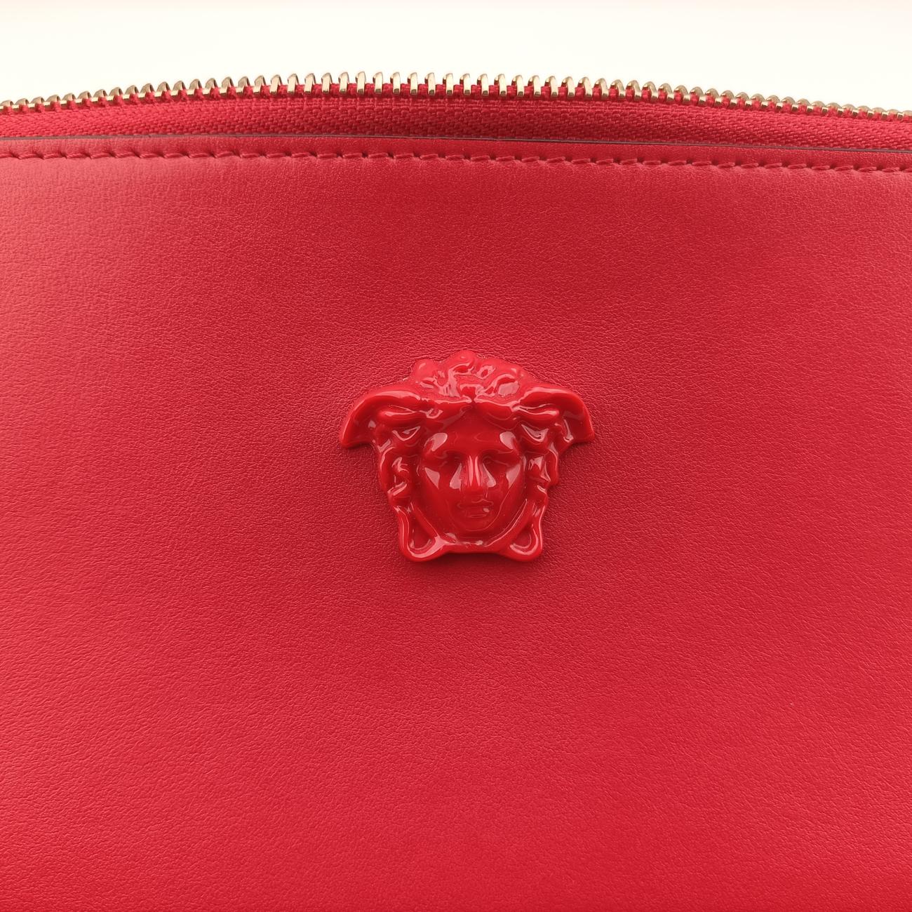 Pre-owned VERSACE La Medusa Red Leather  shoulderbag | stylenewstar