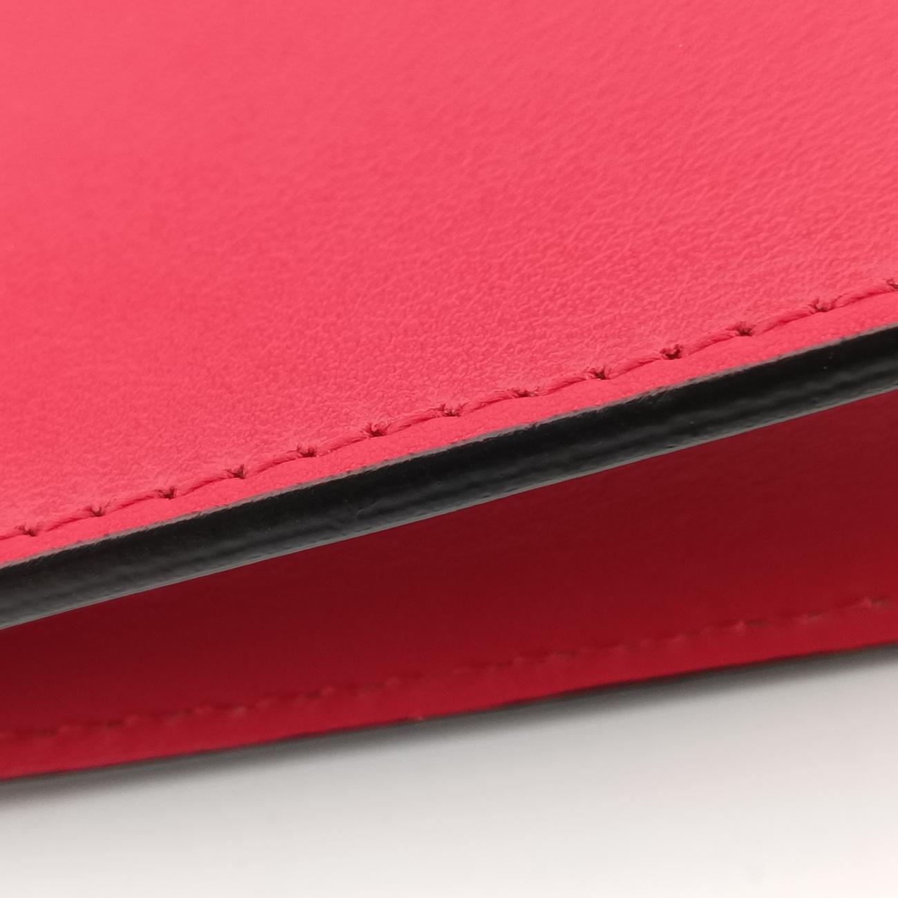 Pre-owned VERSACE La Medusa Red Leather  shoulderbag | stylenewstar