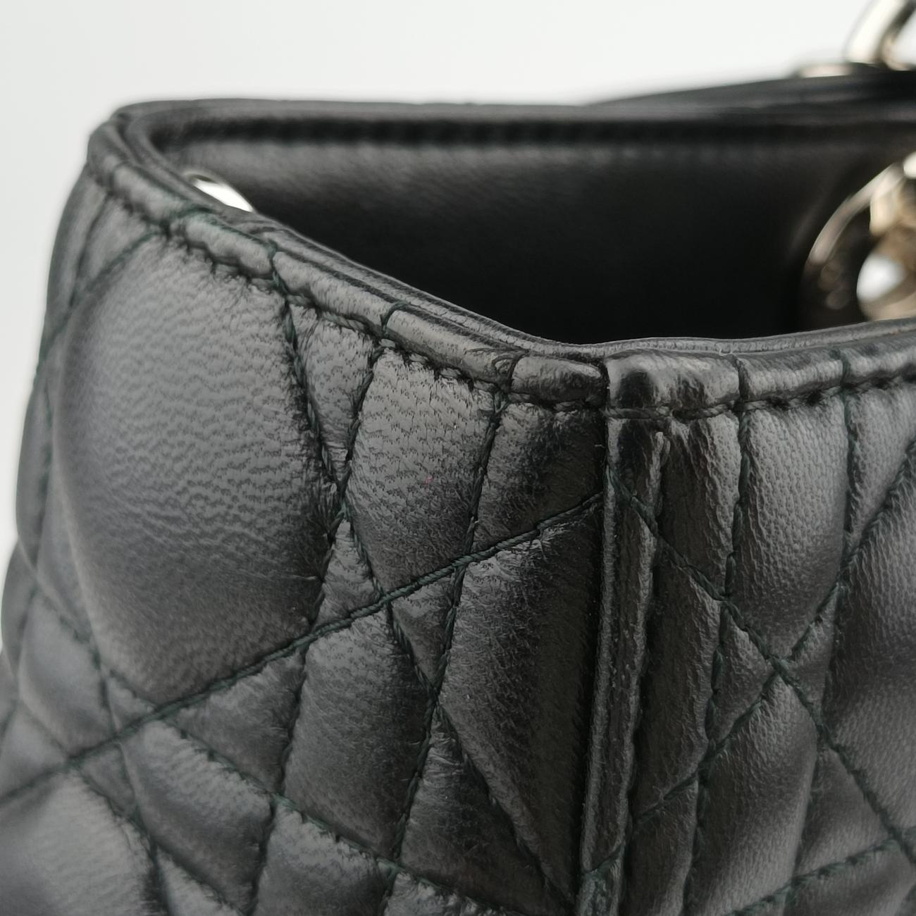 Pre-owned Christian Dior Lady Dior Black lambskin  shoulderbag | stylenewstar