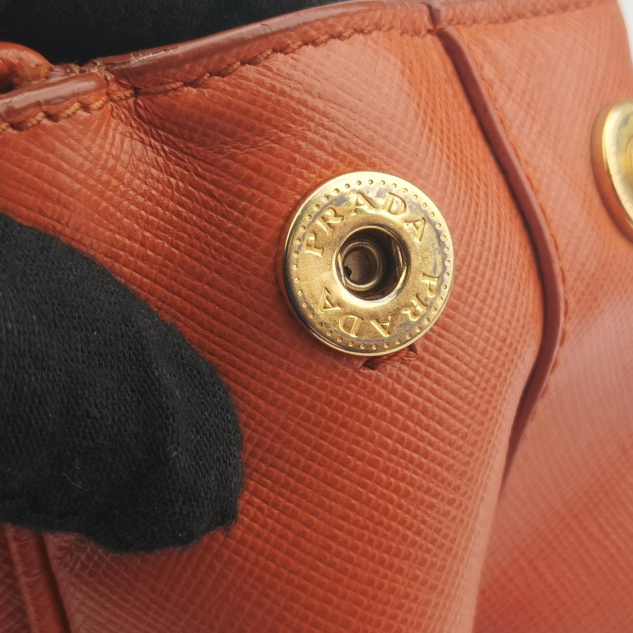 Pre-owned Prada Galleria Orange SAFFIANO Leather BN2274 shoulderbag | stylenewstar