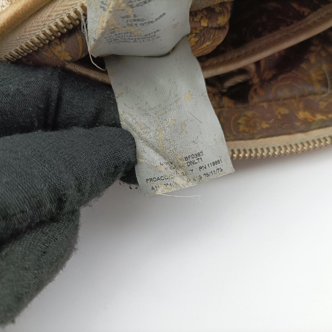 Pre-owned VERSACE Medusa Charm Vanitas Golden Leather  shoulderbag | stylenewstar