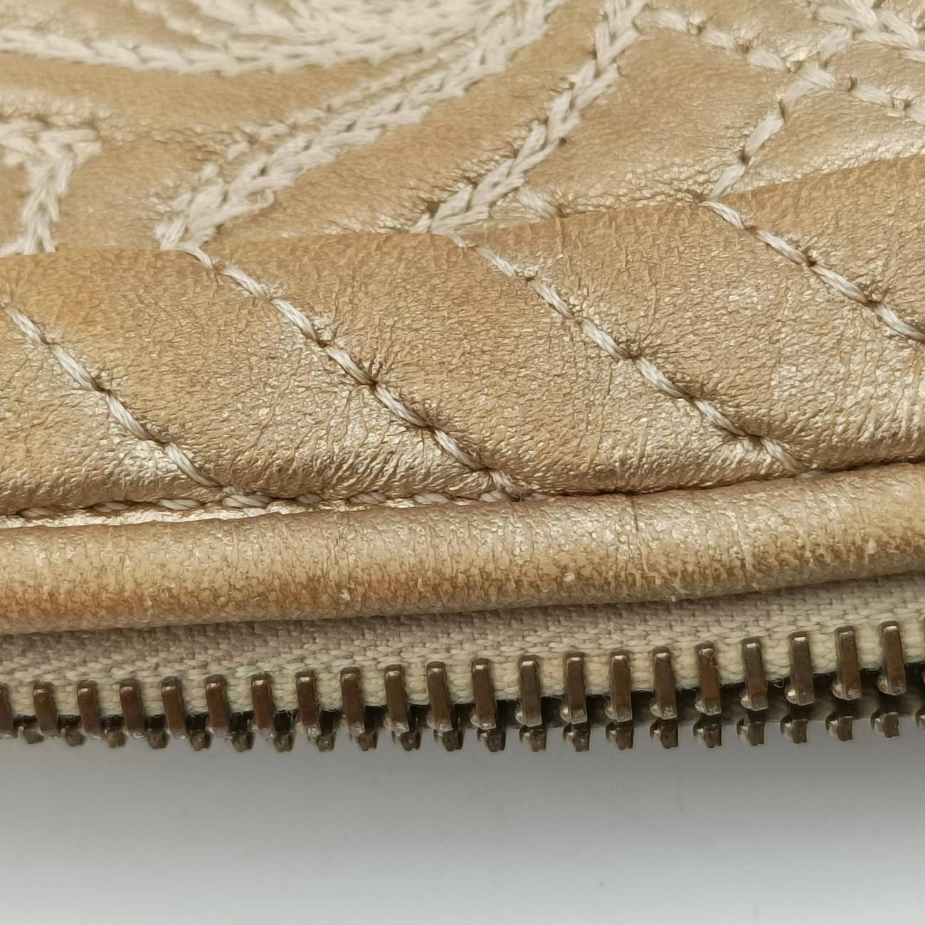 Pre-owned VERSACE Medusa Charm Vanitas Golden Leather  shoulderbag | stylenewstar