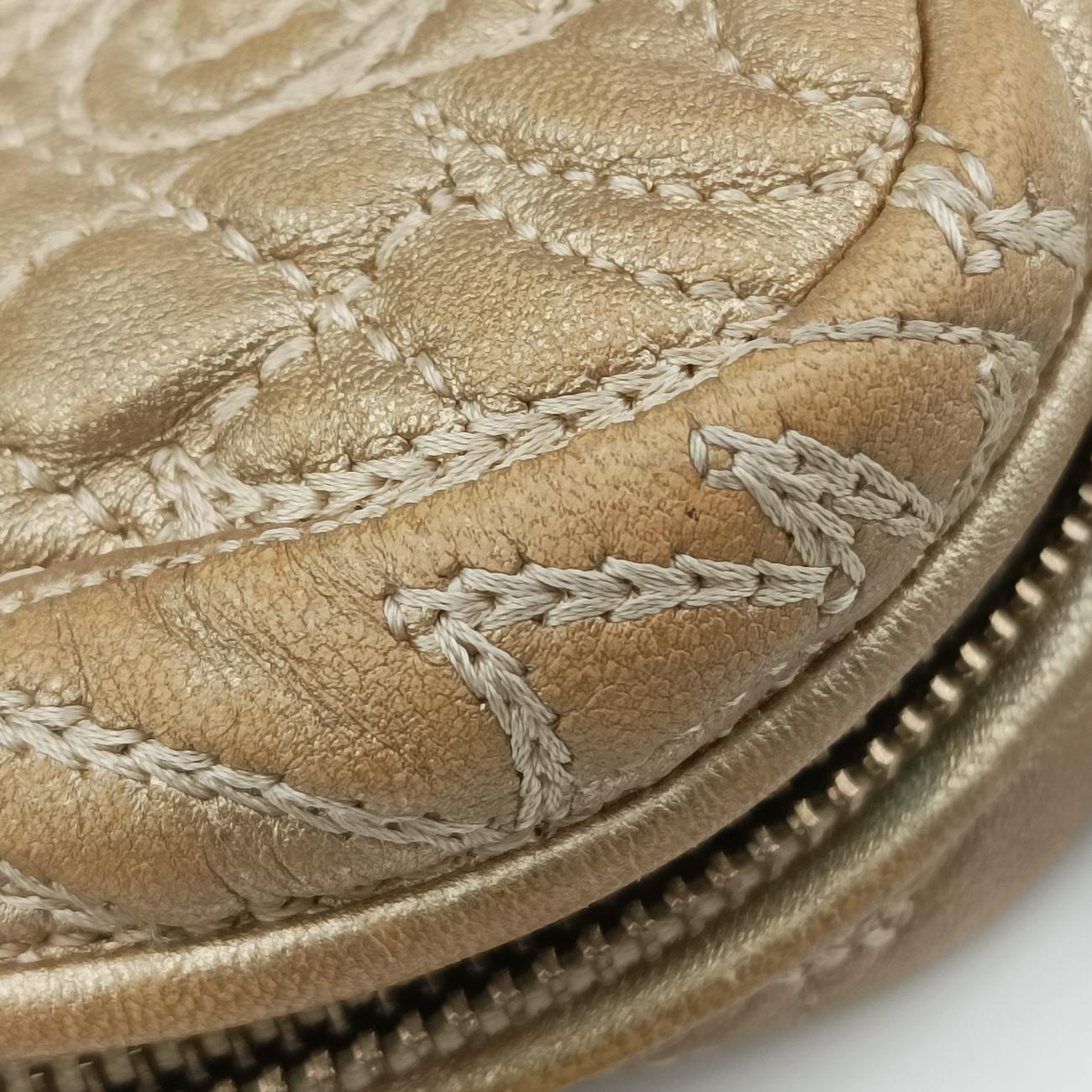 Pre-owned VERSACE Medusa Charm Vanitas Golden Leather  shoulderbag | stylenewstar