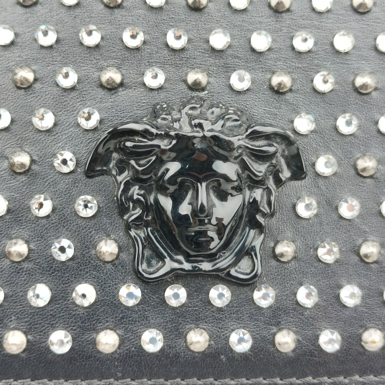 Secondhand VERSACE Studded Palazzo medusa Black Leather  shoulderbag | stylenewstar