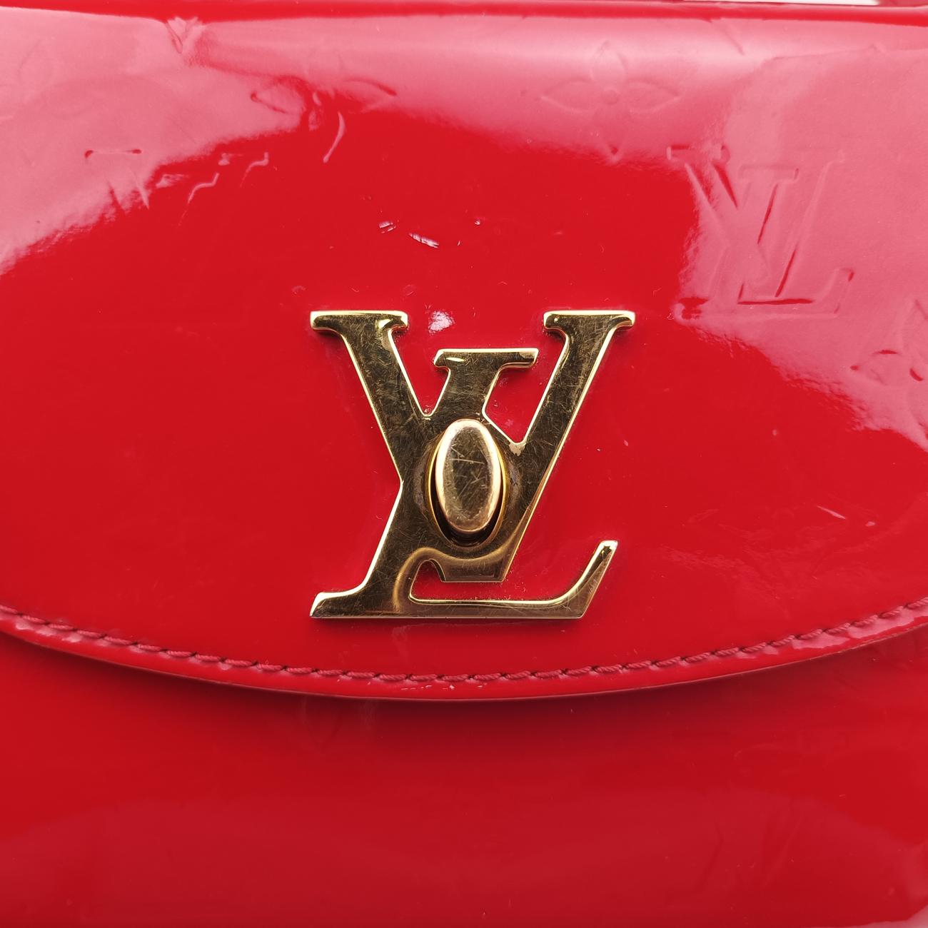 Pre-owned Louis Vuitton PASADENA CERISE Vernis M90944 shoulderbag | stylenewstar