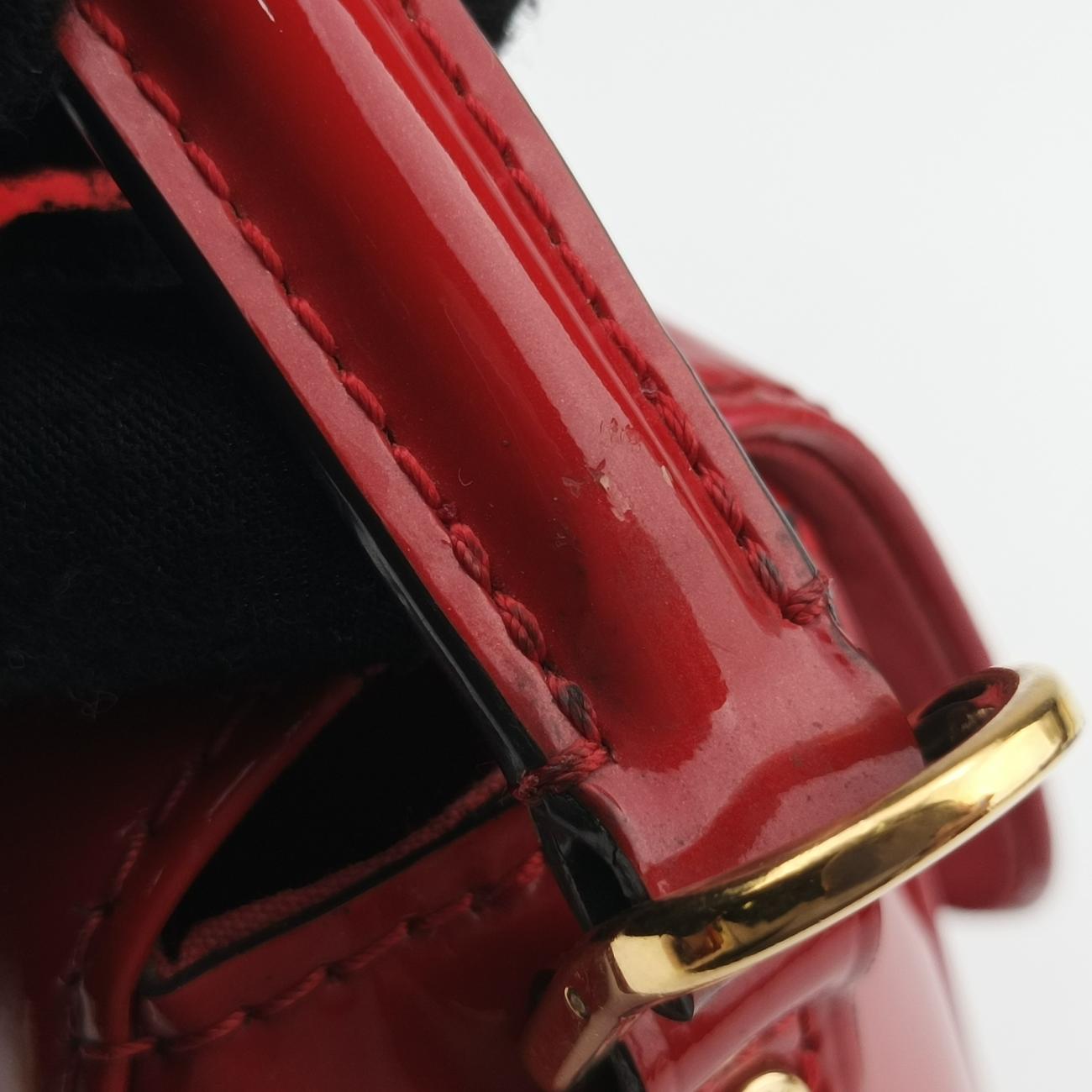 Pre-owned Louis Vuitton PASADENA CERISE Vernis M90944 shoulderbag | stylenewstar