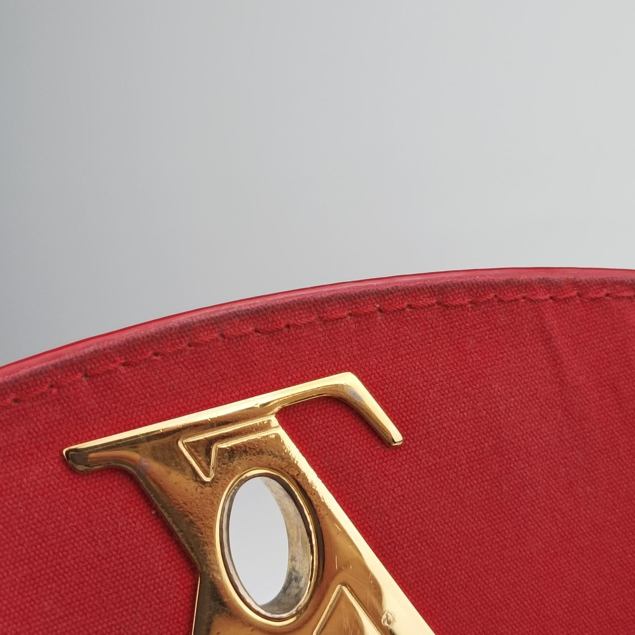 Pre-owned Louis Vuitton PASADENA CERISE Vernis M90944 shoulderbag | stylenewstar