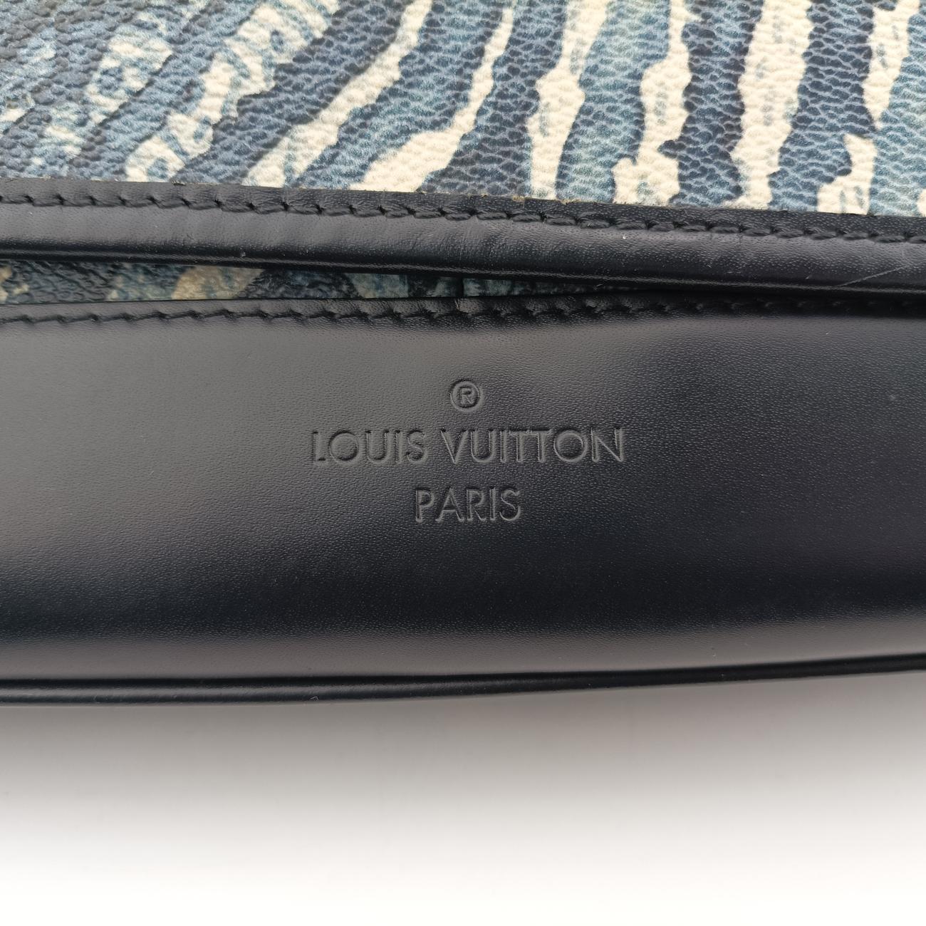 Pre-owned Louis Vuitton Messenger GM navy×multicolor Monogram Savane M43293 shoulderbag | stylenewstar