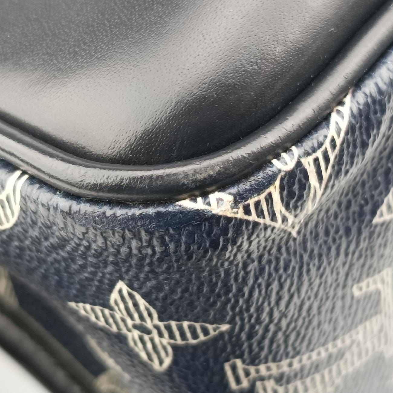 Pre-owned Louis Vuitton Messenger GM navy×multicolor Monogram Savane M43293 shoulderbag | stylenewstar