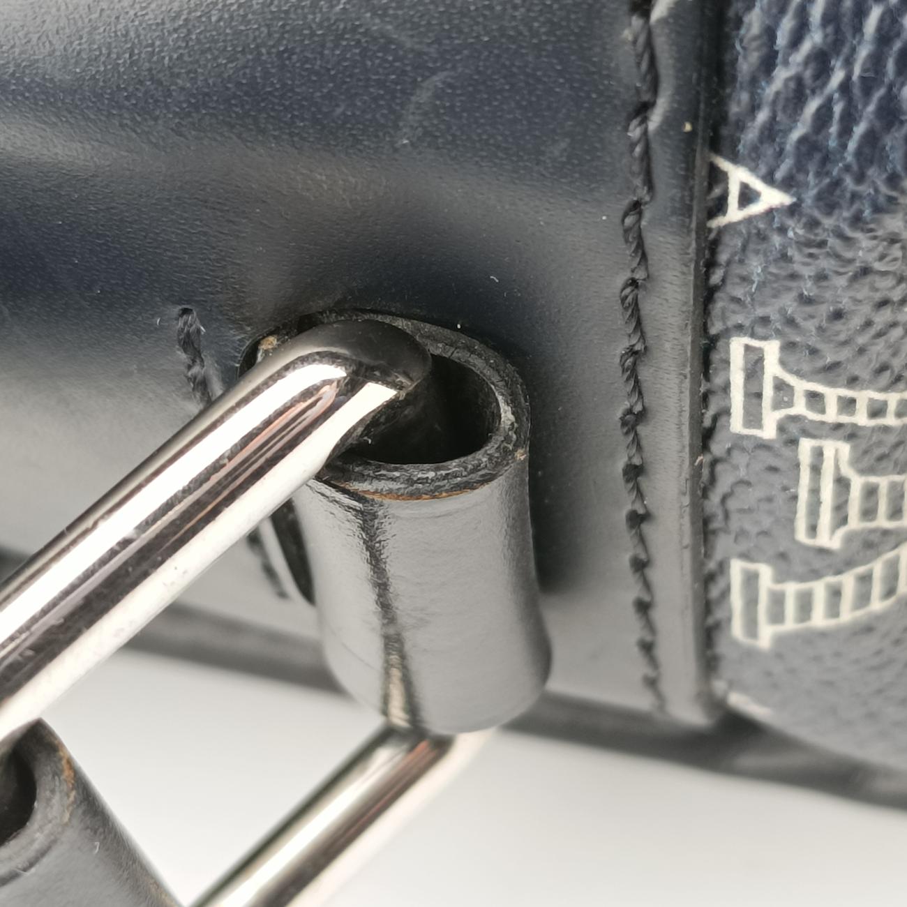 Pre-owned Louis Vuitton Messenger GM navy×multicolor Monogram Savane M43293 shoulderbag | stylenewstar