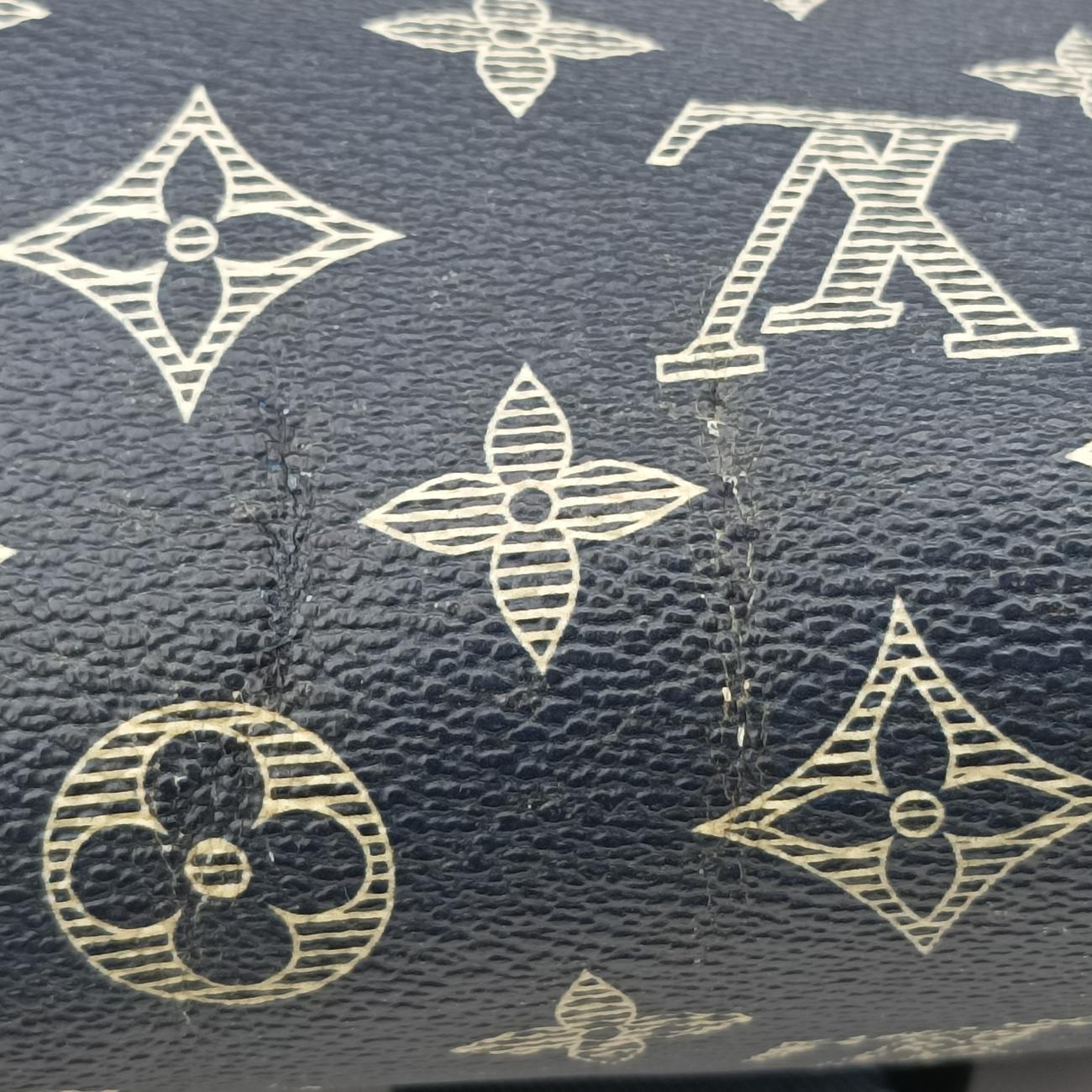 Pre-owned Louis Vuitton Messenger GM navy×multicolor Monogram Savane M43293 shoulderbag | stylenewstar