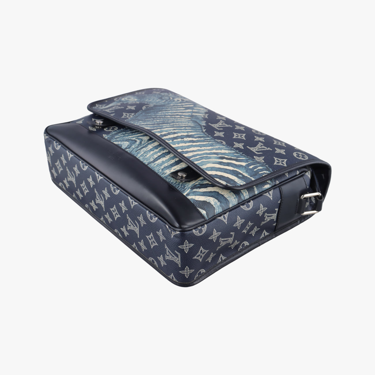 Pre-owned Louis Vuitton Messenger GM navy×multicolor Monogram Savane M43293 shoulderbag | stylenewstar