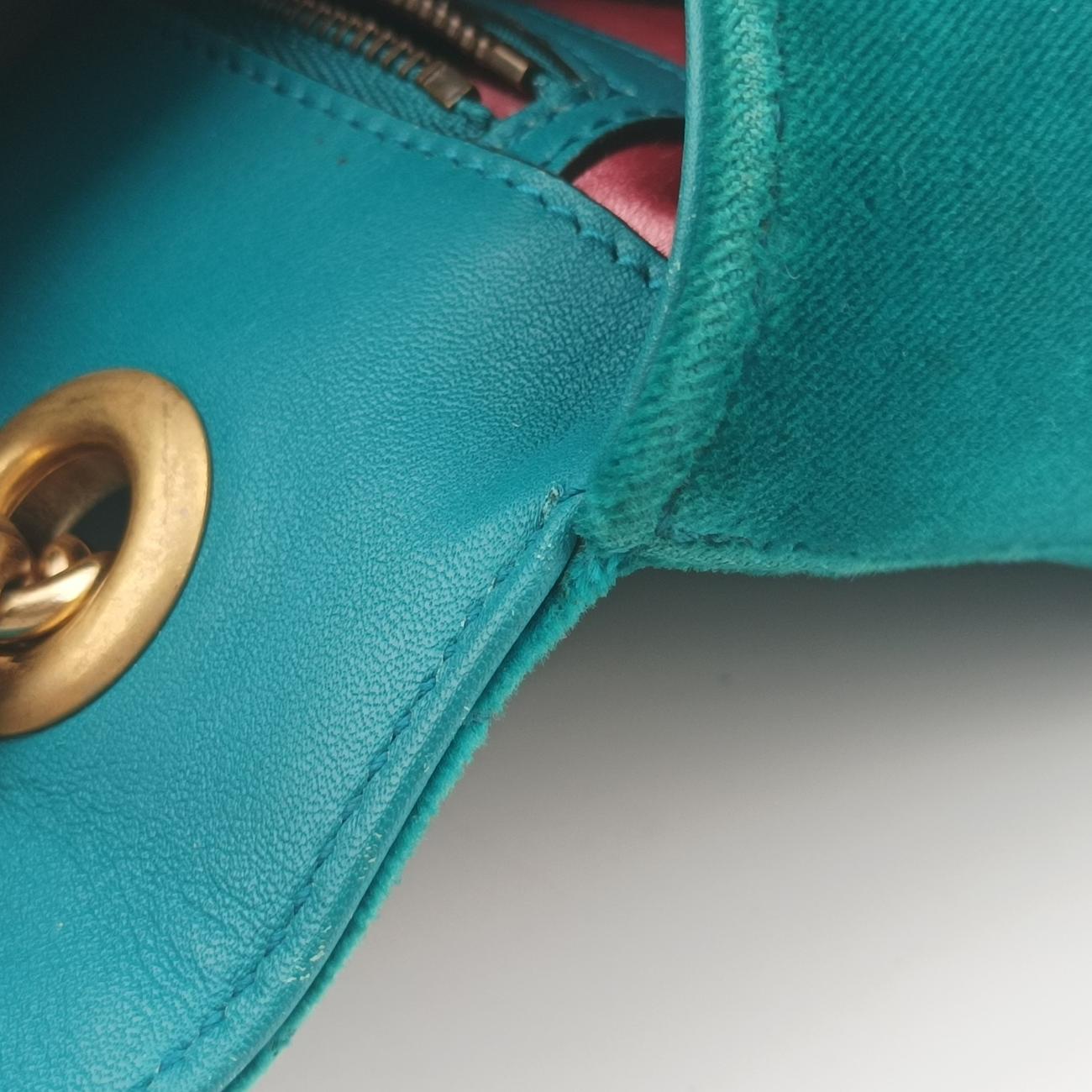 Pre-owned Gucci GG Marmont Blue velour 443497 shoulderbag | stylenewstar