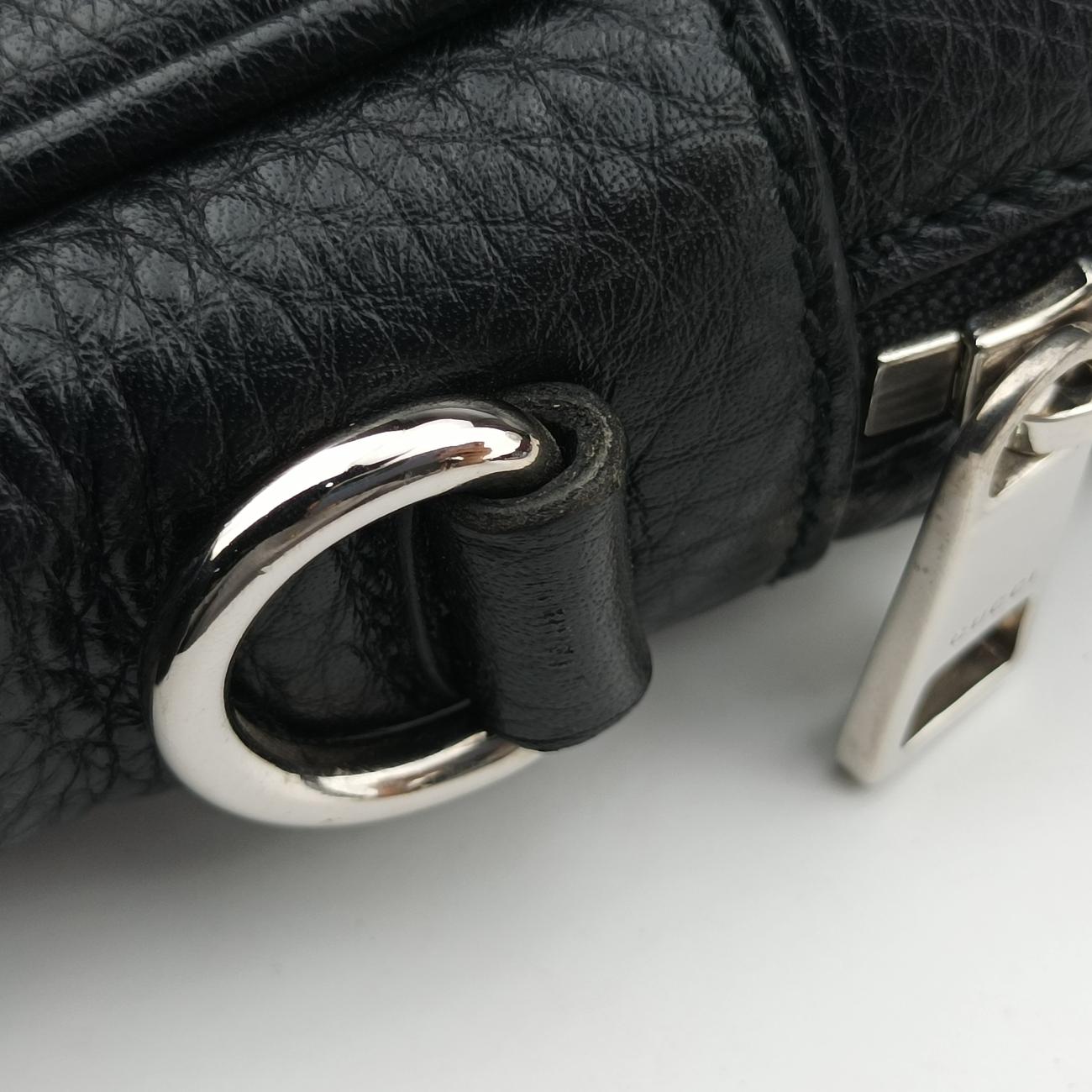 Pre-owned Gucci Soho Black Leather 359266 handbag | stylenewstar