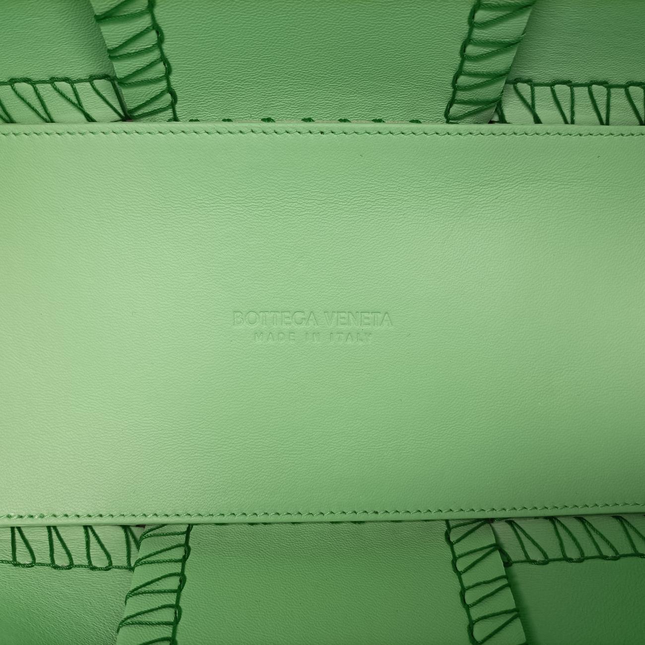 Pre-owned Bottega Veneta Arco Green lambskin  handbag | stylenewstar