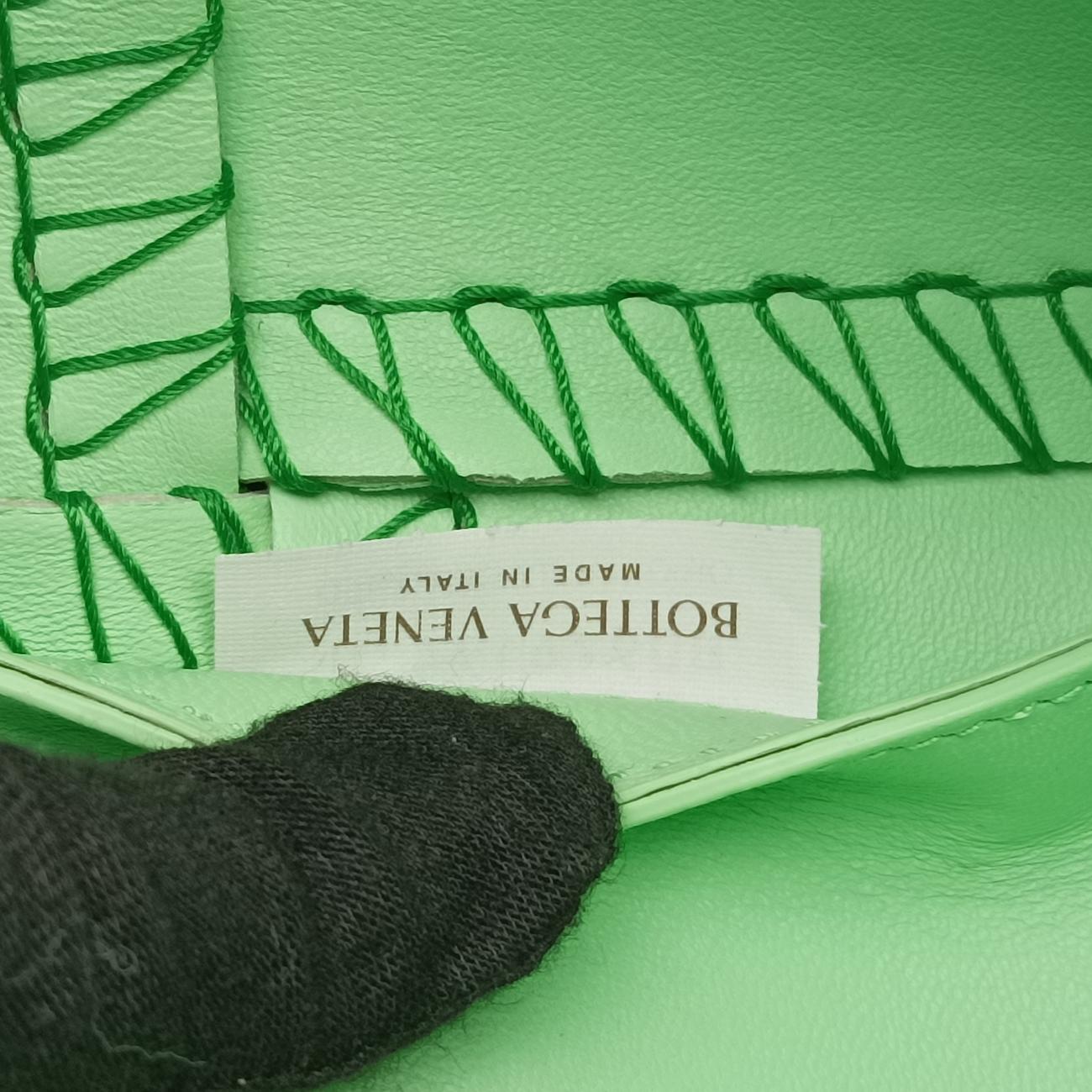 Pre-owned Bottega Veneta Arco Green lambskin  handbag | stylenewstar