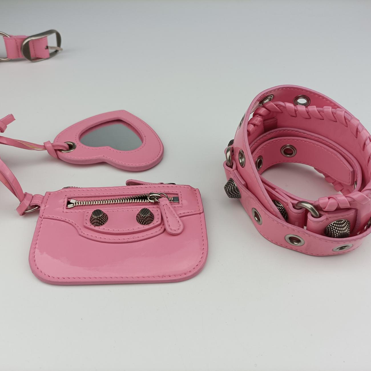 Vintage Balenciaga Le Cagole Pink Patent  shoulderbag | stylenewstar