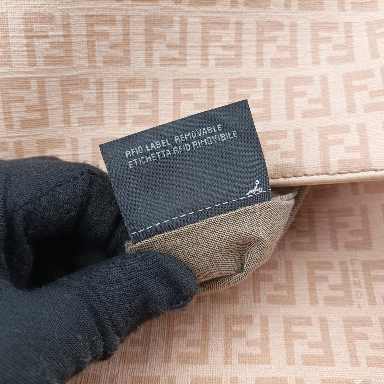 Vintage Fendi Baguette Zucchino Beige PVC coated canvas 8BR001 handbag | stylenewstar