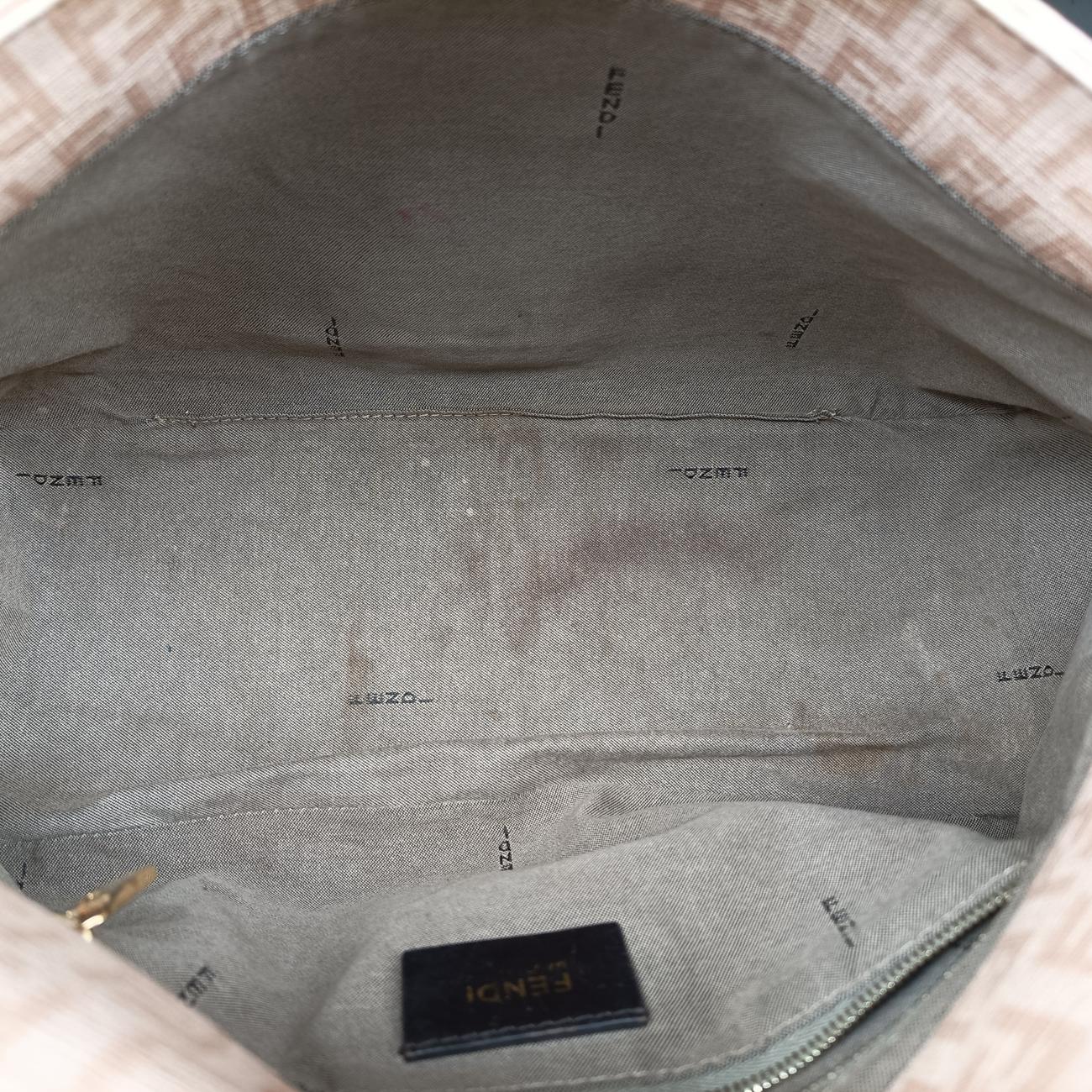 Vintage Fendi Baguette Zucchino Beige PVC coated canvas 8BR001 handbag | stylenewstar