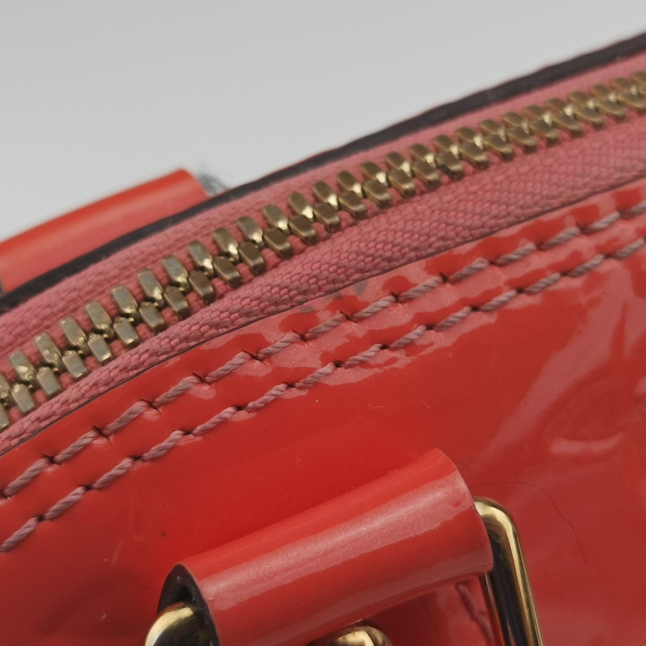 Pre-owned Louis Vuitton Alma BB ROSE LITCHI Vernis M90259 shoulderbag | stylenewstar