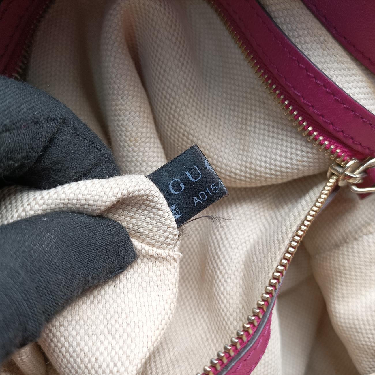 Pre-owned Gucci Soho Rose Patent 308362 shoulderbag | stylenewstar