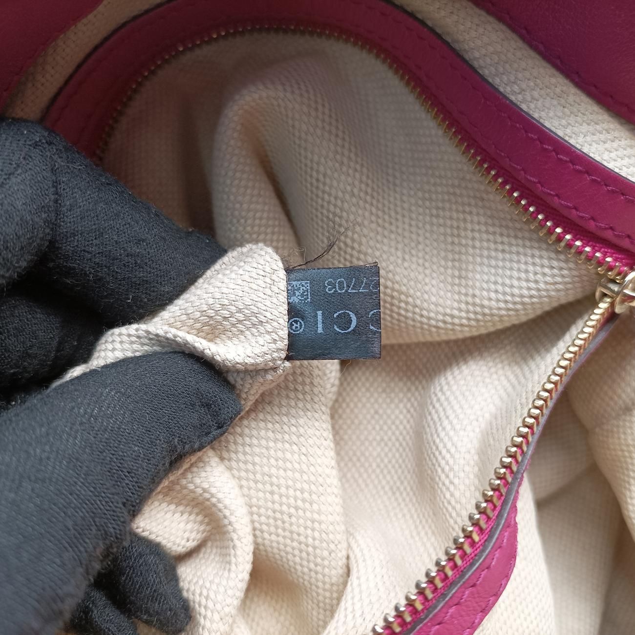 Pre-owned Gucci Soho Rose Patent 308362 shoulderbag | stylenewstar