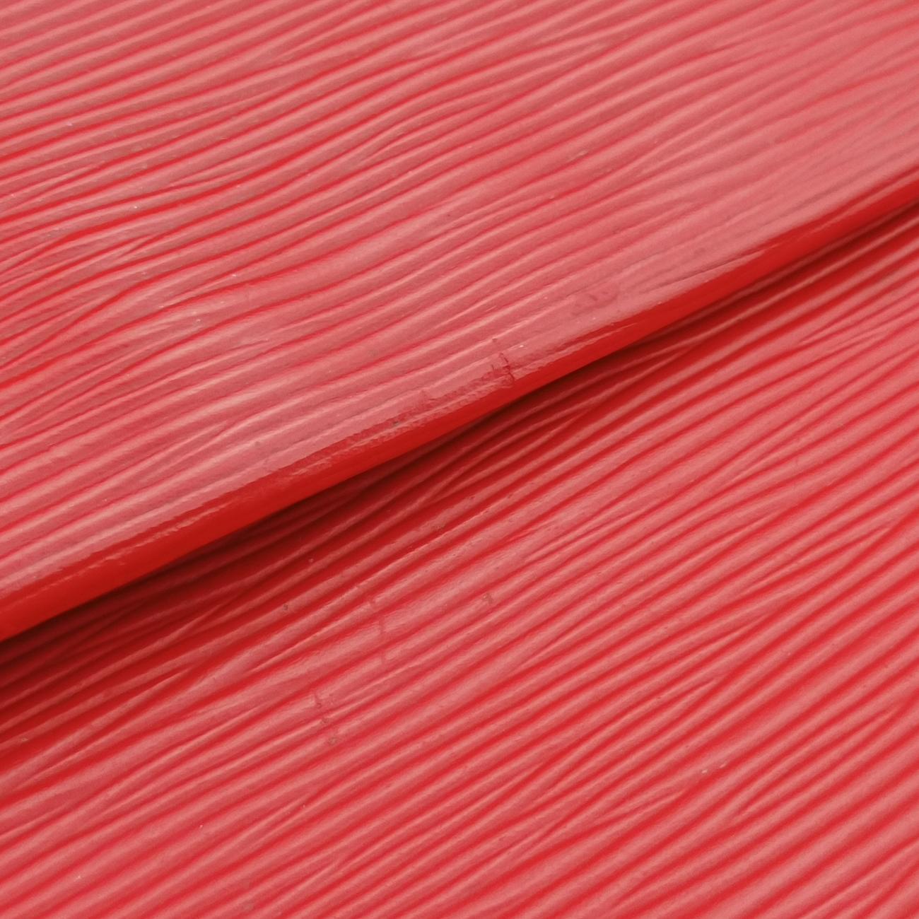 Vintage Louis Vuitton ClunyBB Red Epi M4205 shoulderbag | stylenewstar