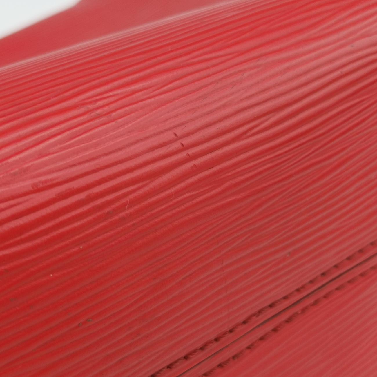 Vintage Louis Vuitton ClunyBB Red Epi M4205 shoulderbag | stylenewstar