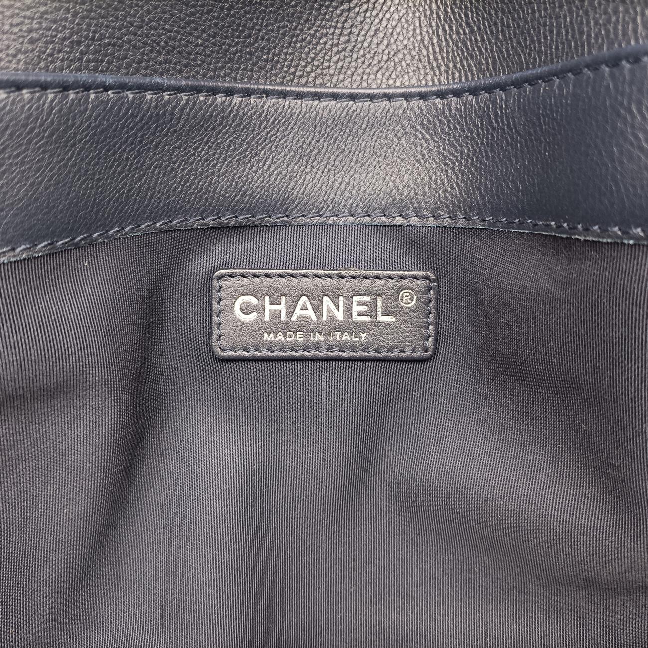 Pre-owned Chanel BOY CHANEL Navy Leather A67948 shoulderbag | stylenewstar