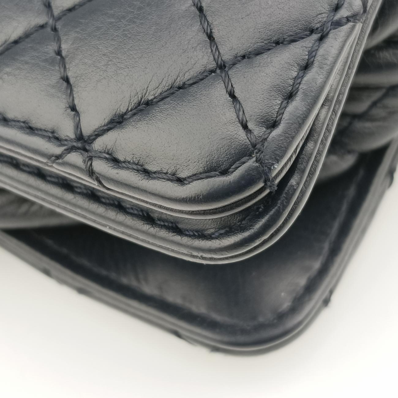 Pre-owned Chanel BOY CHANEL Navy Leather A67948 shoulderbag | stylenewstar