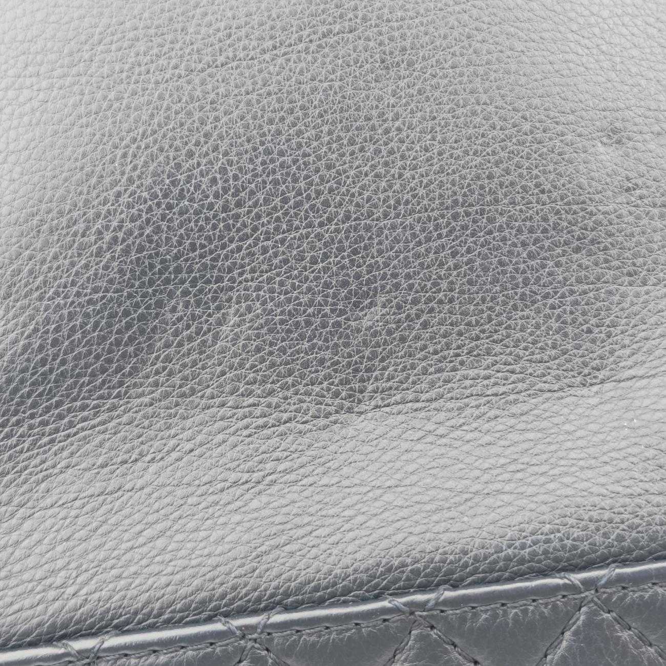 Pre-owned Chanel BOY CHANEL Navy Leather A67948 shoulderbag | stylenewstar