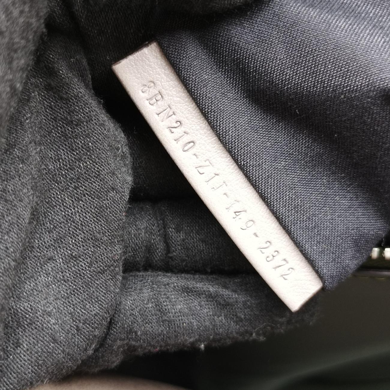 Pre-owned Fendi PEEKABOO Large Grey Leather 8BN210 shoulderbag | stylenewstar