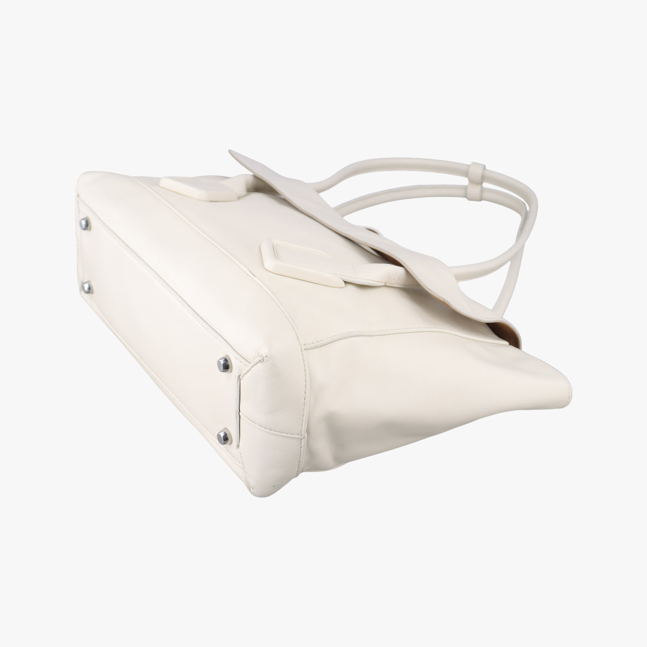 Vintage Bottega Veneta ARCO White Leather  shoulderbag | stylenewstar