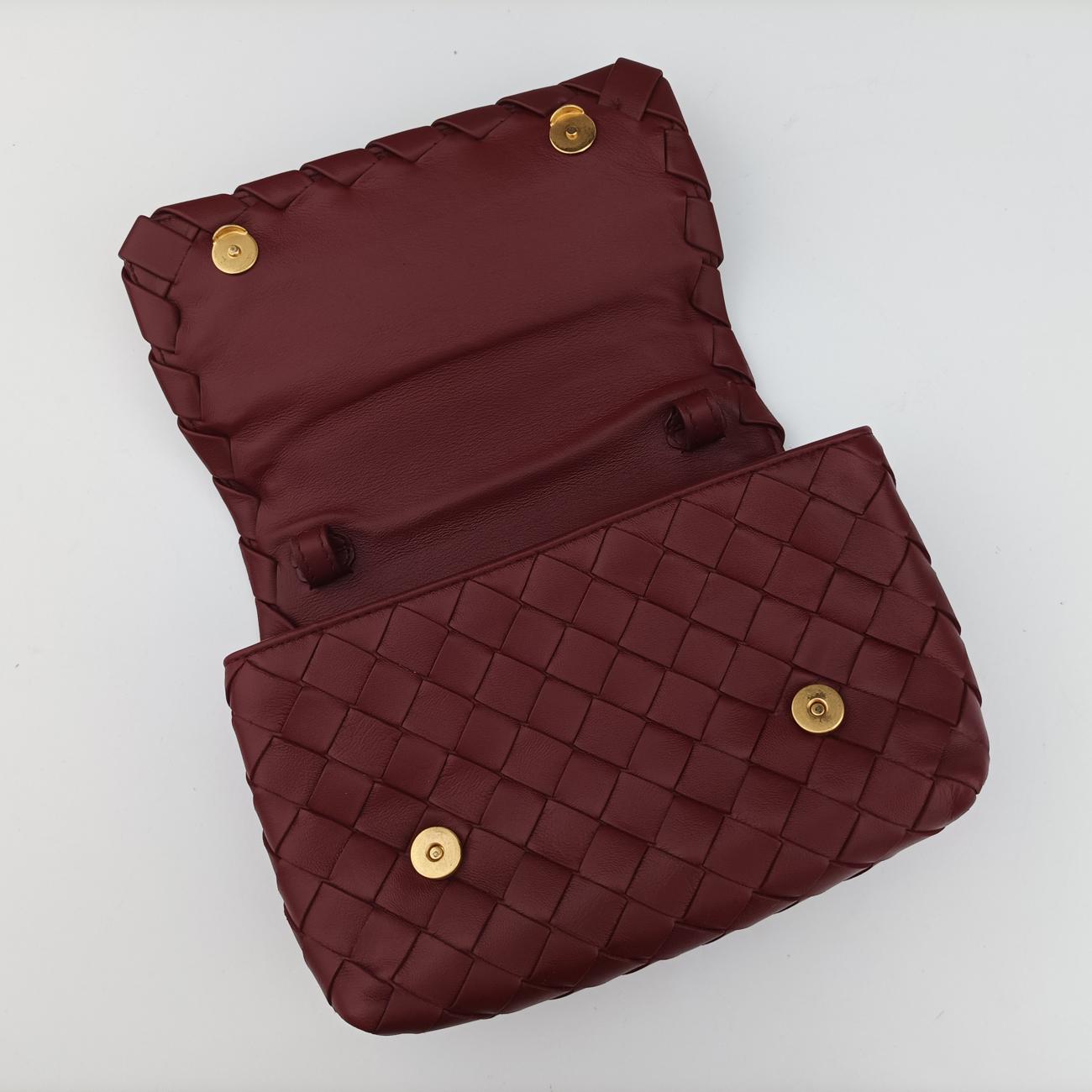 Pre-owned Bottega Veneta Intrecciato Burgundy lambskin  shoulderbag | stylenewstar