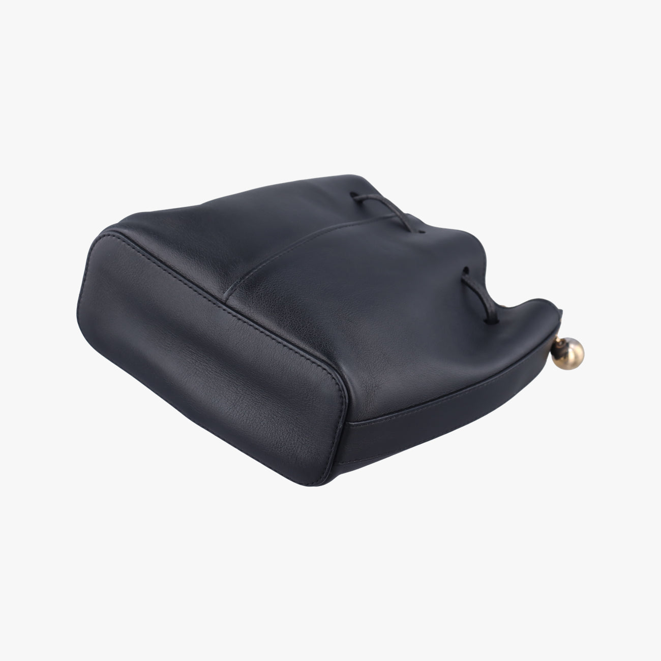 Pre-owned Chloe Gala Bucket Black Leather  shoulderbag | stylenewstar