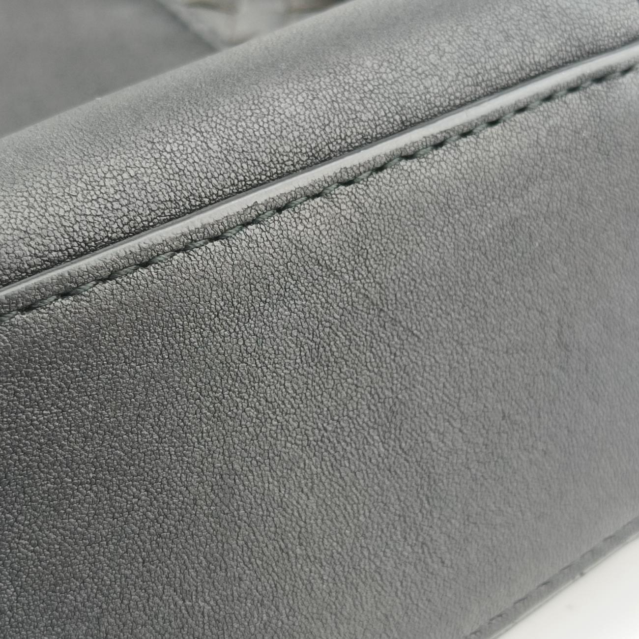 Pre-owned Bottega Veneta Intrecciato Gray × Black lambskin  handbag | stylenewstar