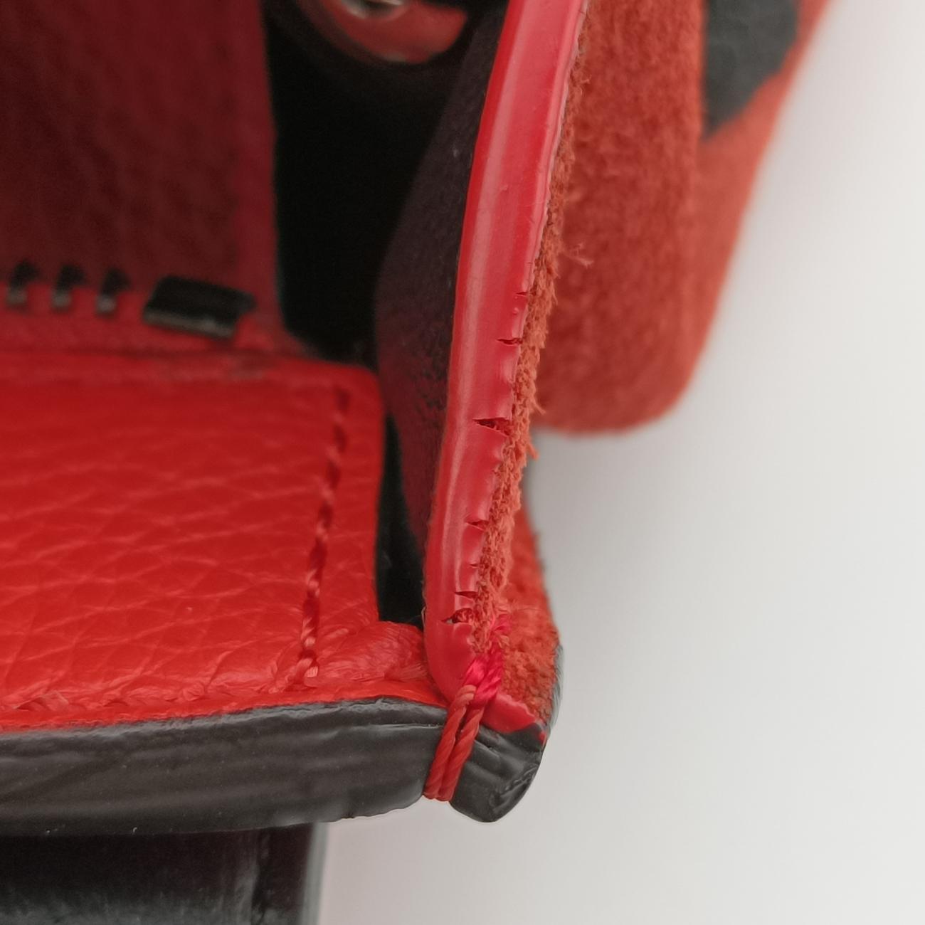 Pre-owned Celine Trapèze Red Leather × suede  shoulderbag | stylenewstar