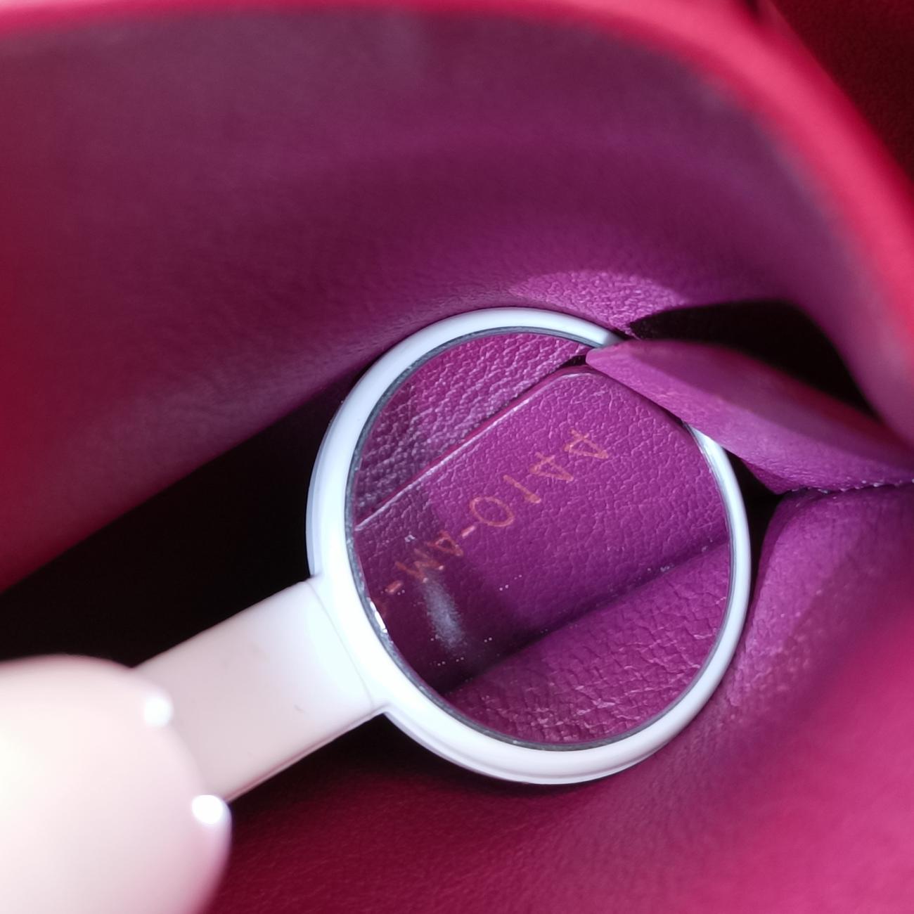 Pre-owned Christian Dior Diorissimo Black Leather  shoulderbag | stylenewstar