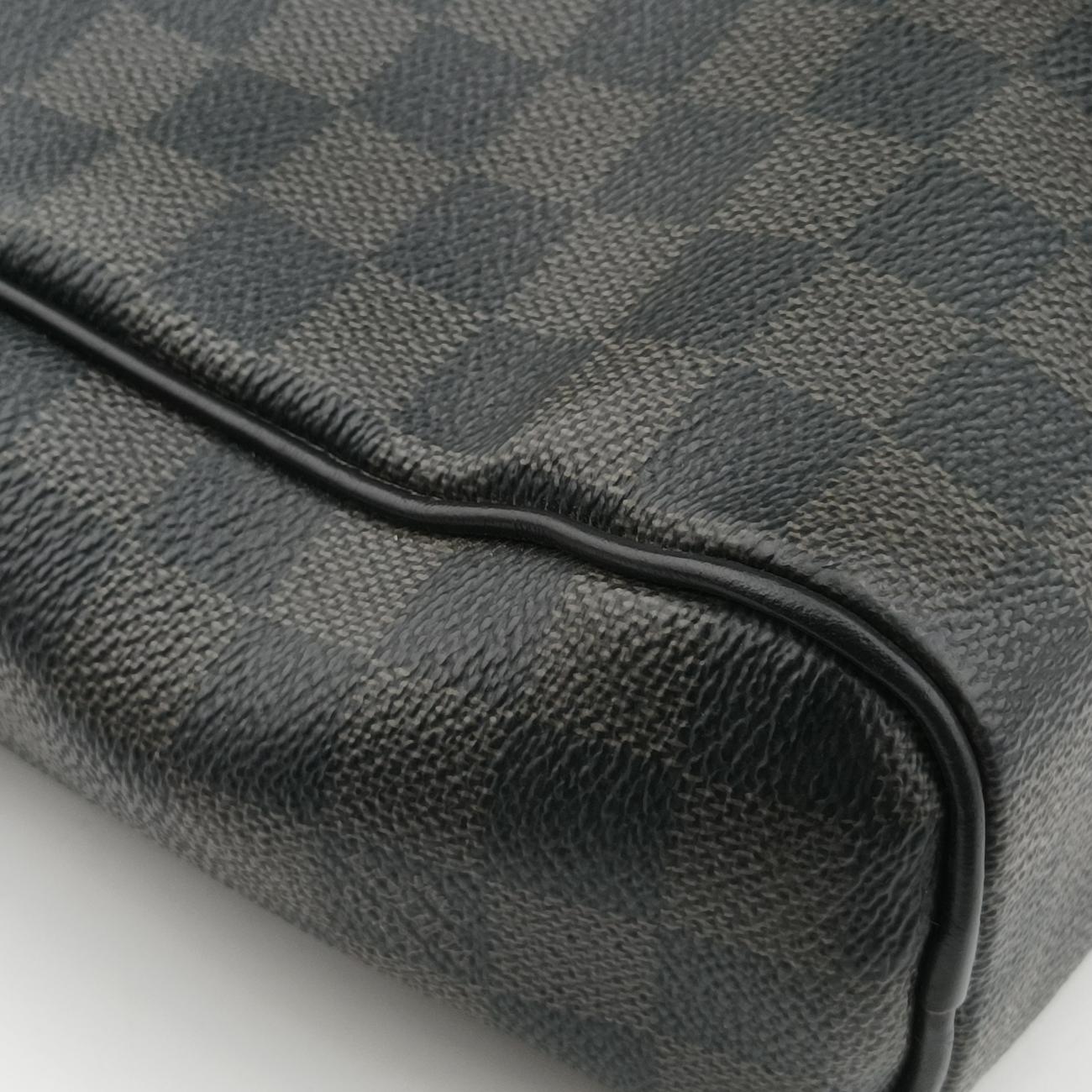 Pre-owned Louis Vuitton DAYTON PM Noir Damier Graphite N41408 shoulderbag | stylenewstar