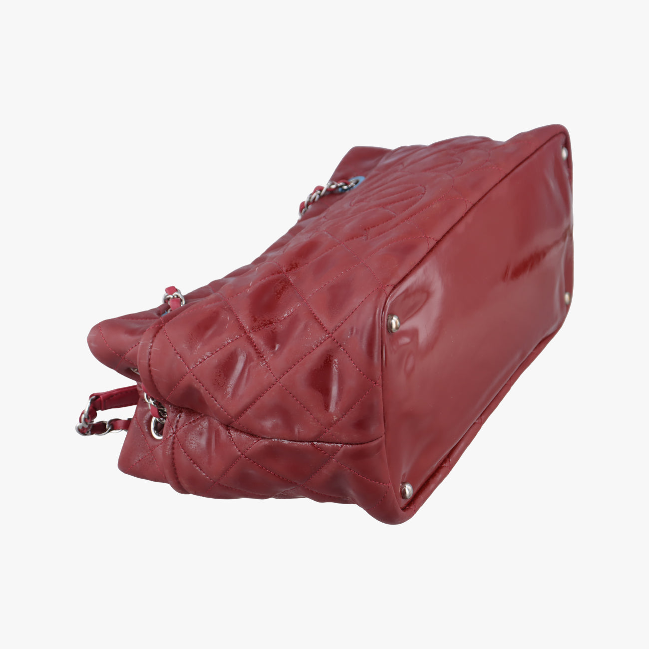 Secondhand Chanel Timeless CC Shopping Red Patent A67290 shoulderbag | stylenewstar