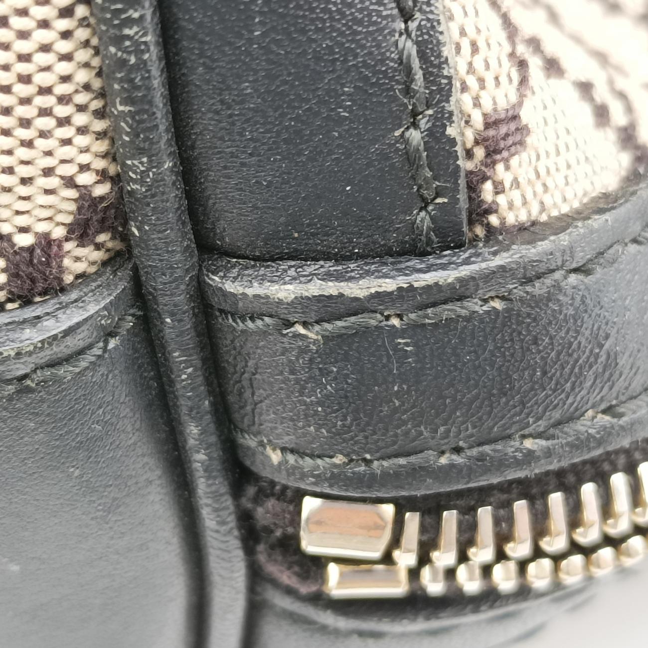 Pre-owned Gucci Sherry Line Beige x black x brown Leather x canvas 247205 shoulderbag | stylenewstar