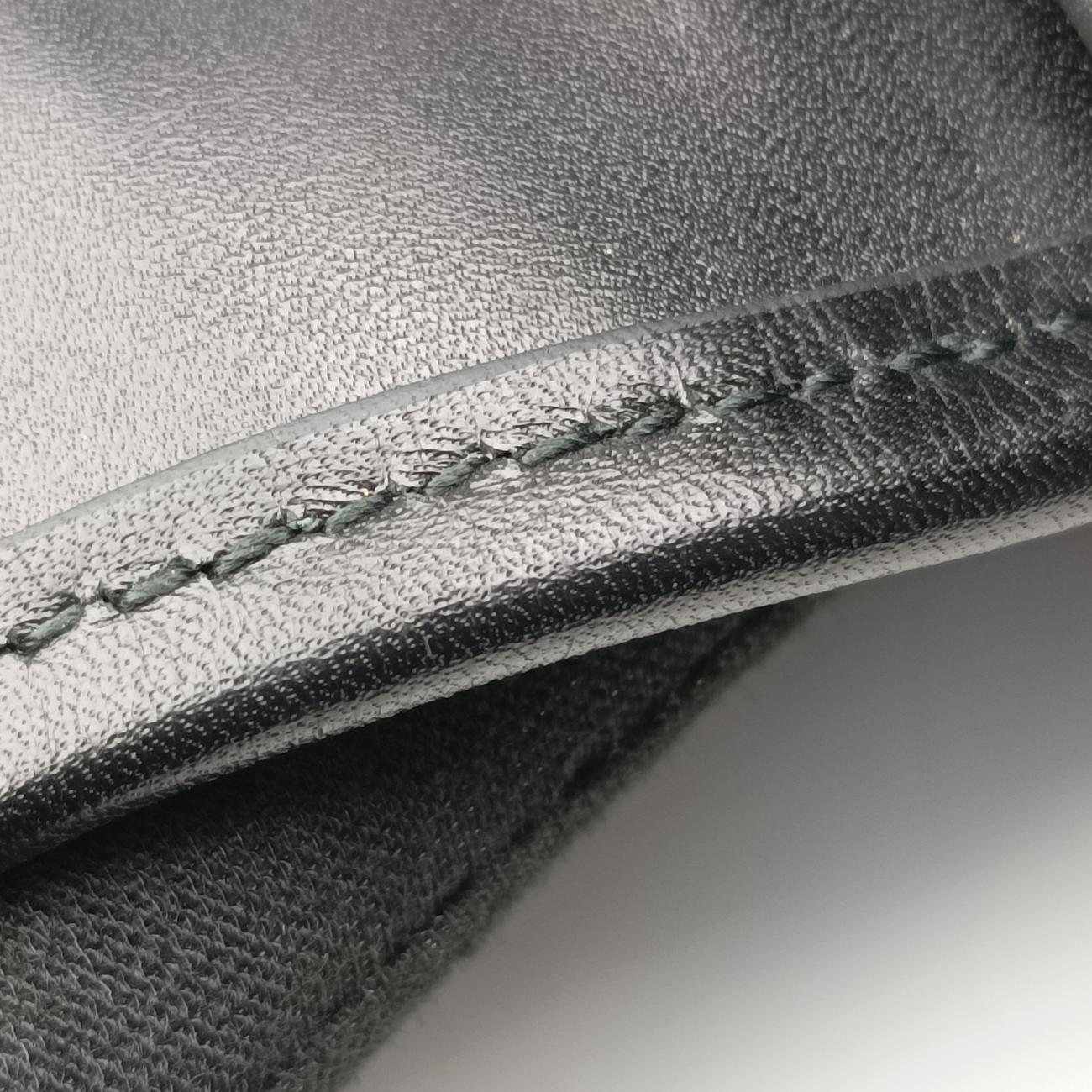 Pre-owned Gucci Guccissima Messenger Black Leather 223665 shoulderbag | stylenewstar