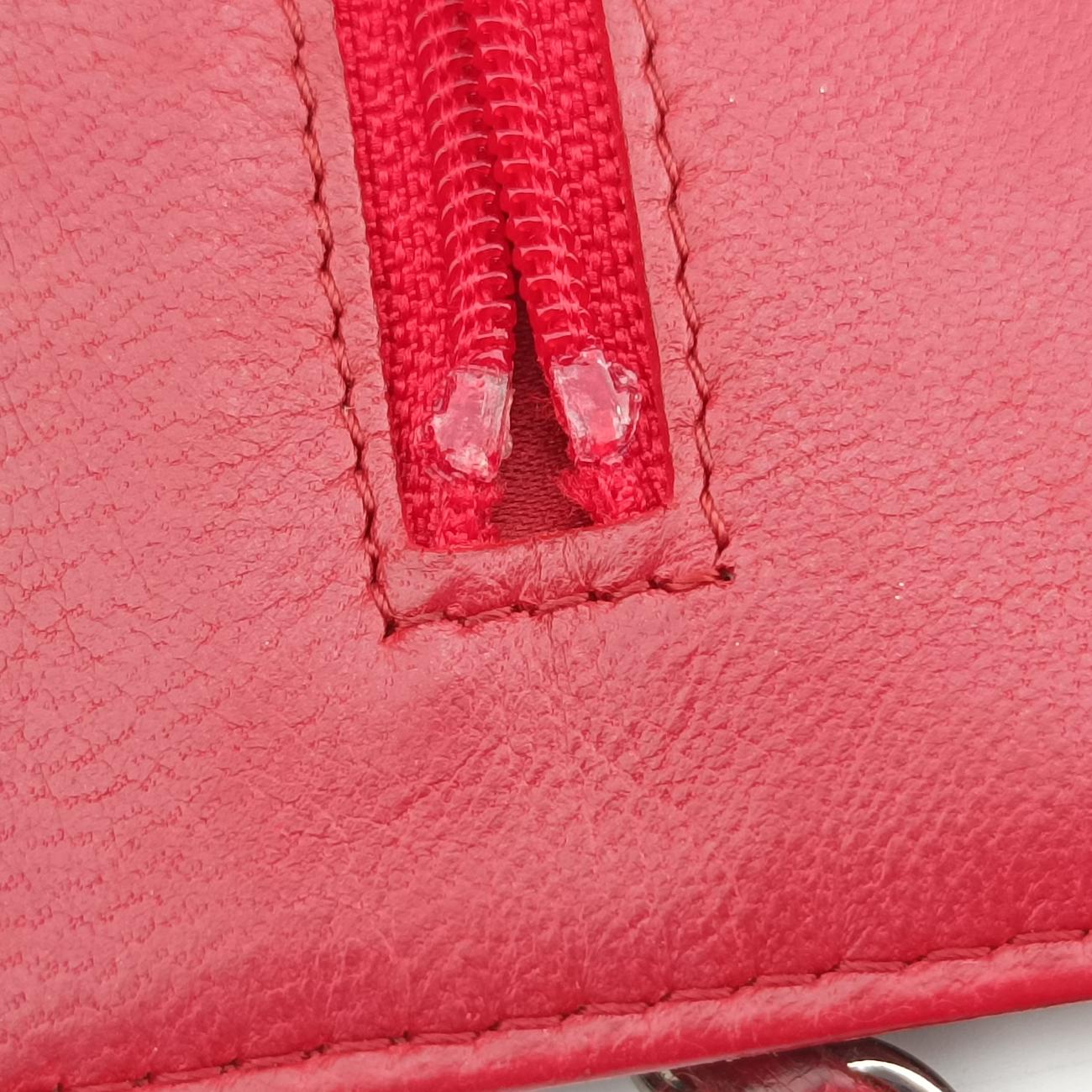 Pre-owned Chanel camellia Red lambskin A47421 shoulderbag | stylenewstar