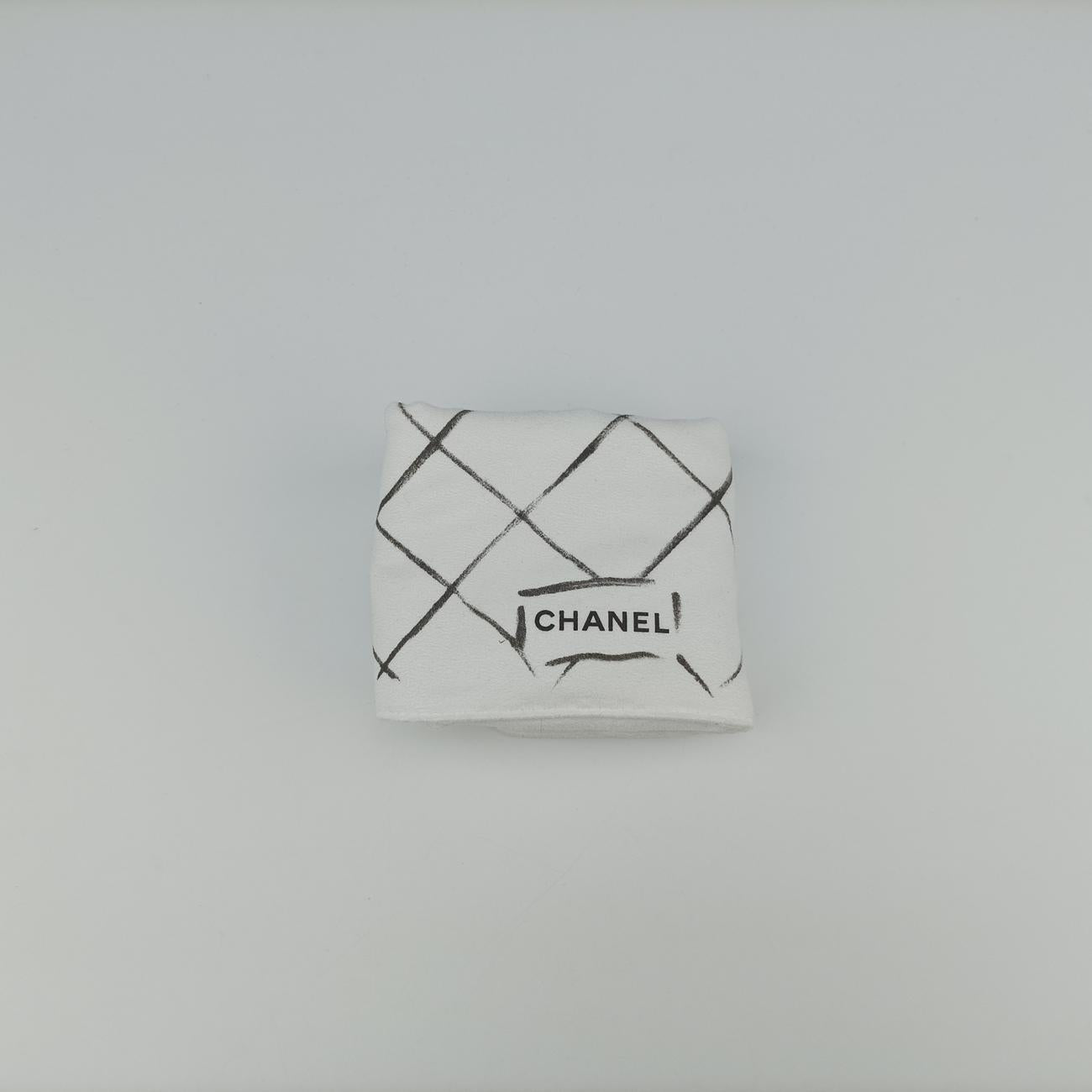 Pre-owned Chanel camellia Red lambskin A47421 shoulderbag | stylenewstar